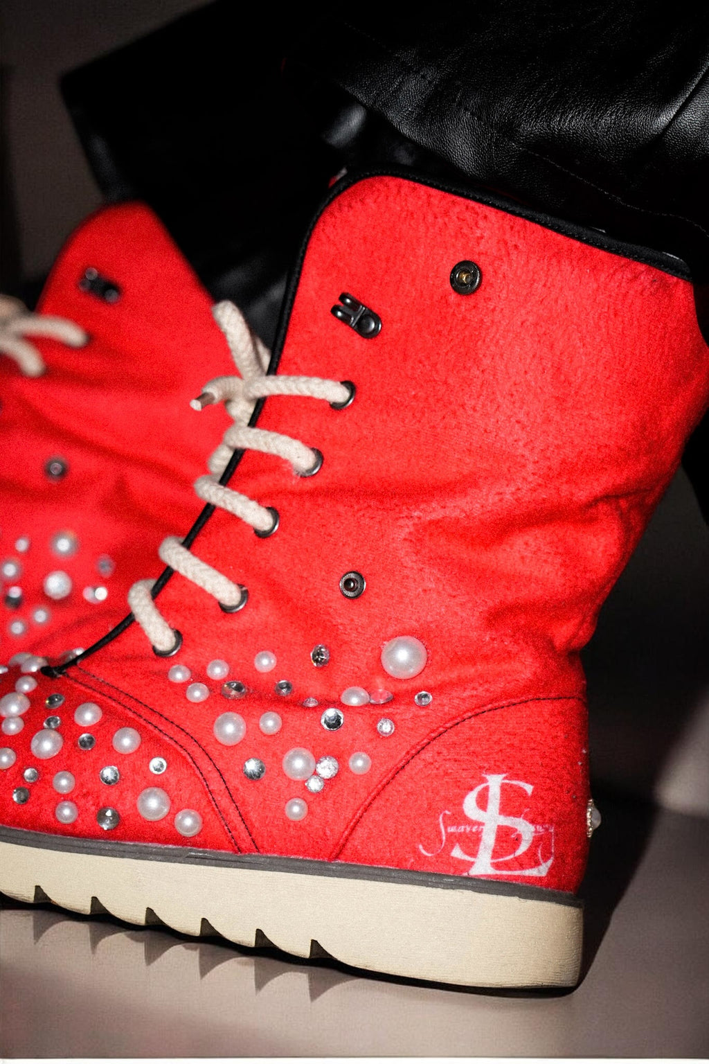 LUXURY FUR BOOTS ‘CRIMSON’